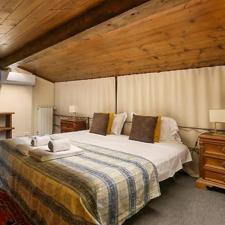 Casa Strozzi - Florence